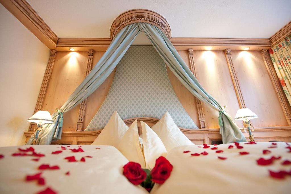 Hotel Jagdhof Bed & Breakfast Obergurgl Oda fotoğraf