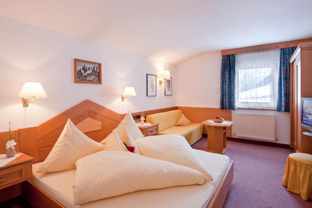 Hotel Jagdhof Bed & Breakfast Obergurgl Oda fotoğraf