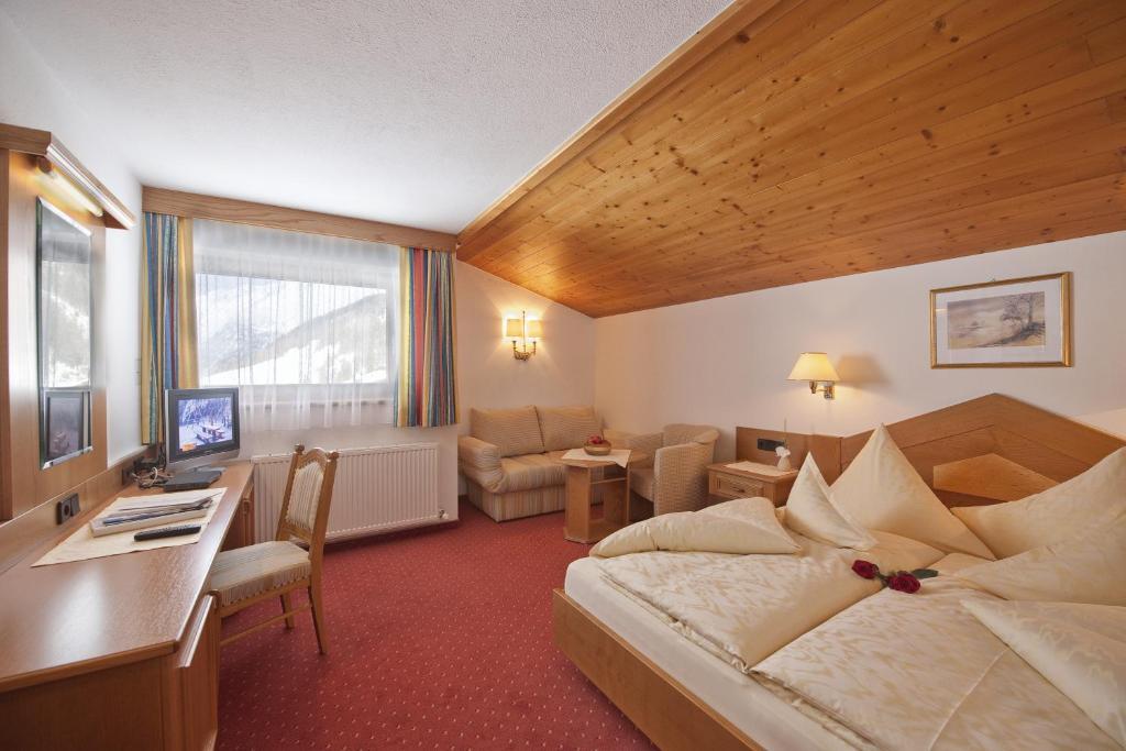 Hotel Jagdhof Bed & Breakfast Obergurgl Oda fotoğraf